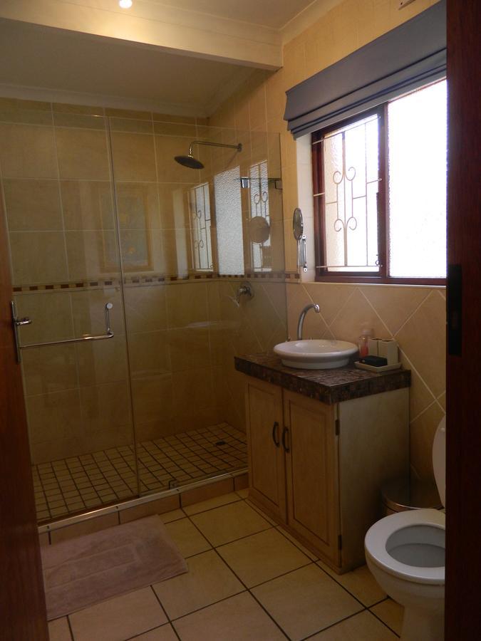 Birdcage B&B Amanzimtoti Zewnętrze zdjęcie